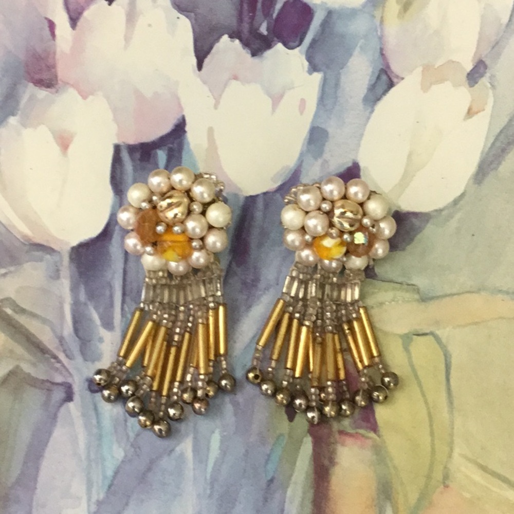 Grace by MariaAlicia vintage recycled earring